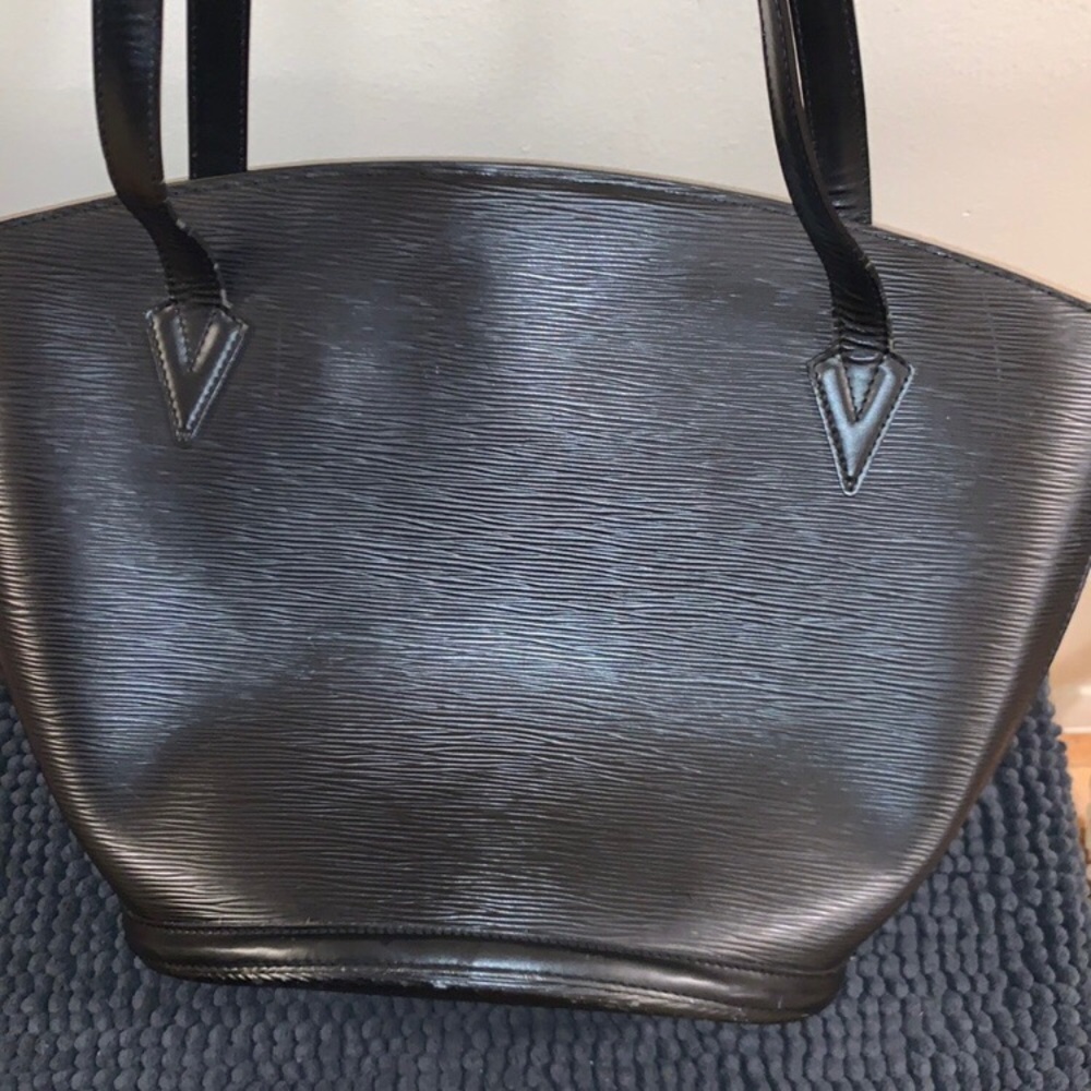 ✨FINAL OFFER✨Authentic Louis Vuitton Vintage handbag - Picture 2 of 15